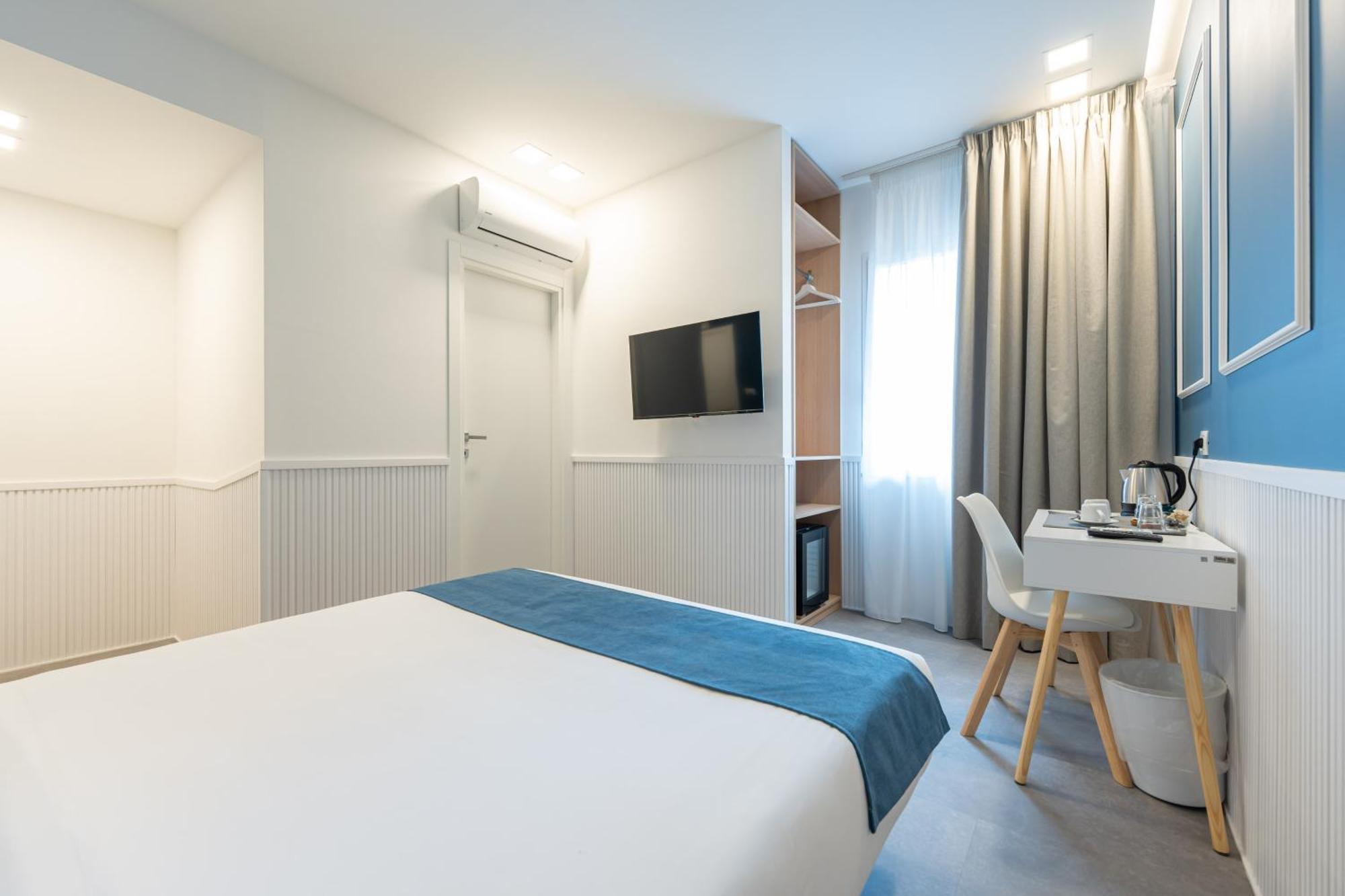 Toledo Mill Relais - By Pera Collection